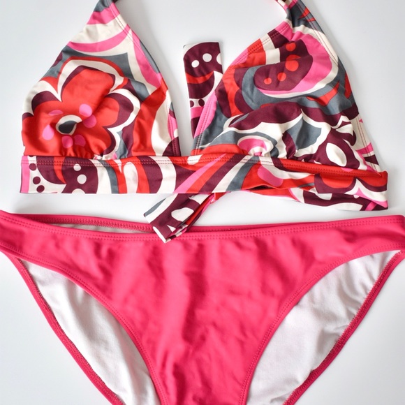 George bikini - Picture 1 of 3